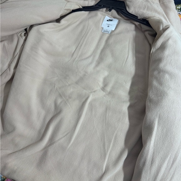 Nike Therma Fit Puffer Jacket - Picture 6 of 7